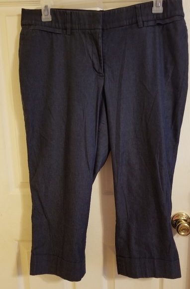 Lane Bryant size 18 cropped pants with Cuff " La Lena" EUC - Picture 1 of 2